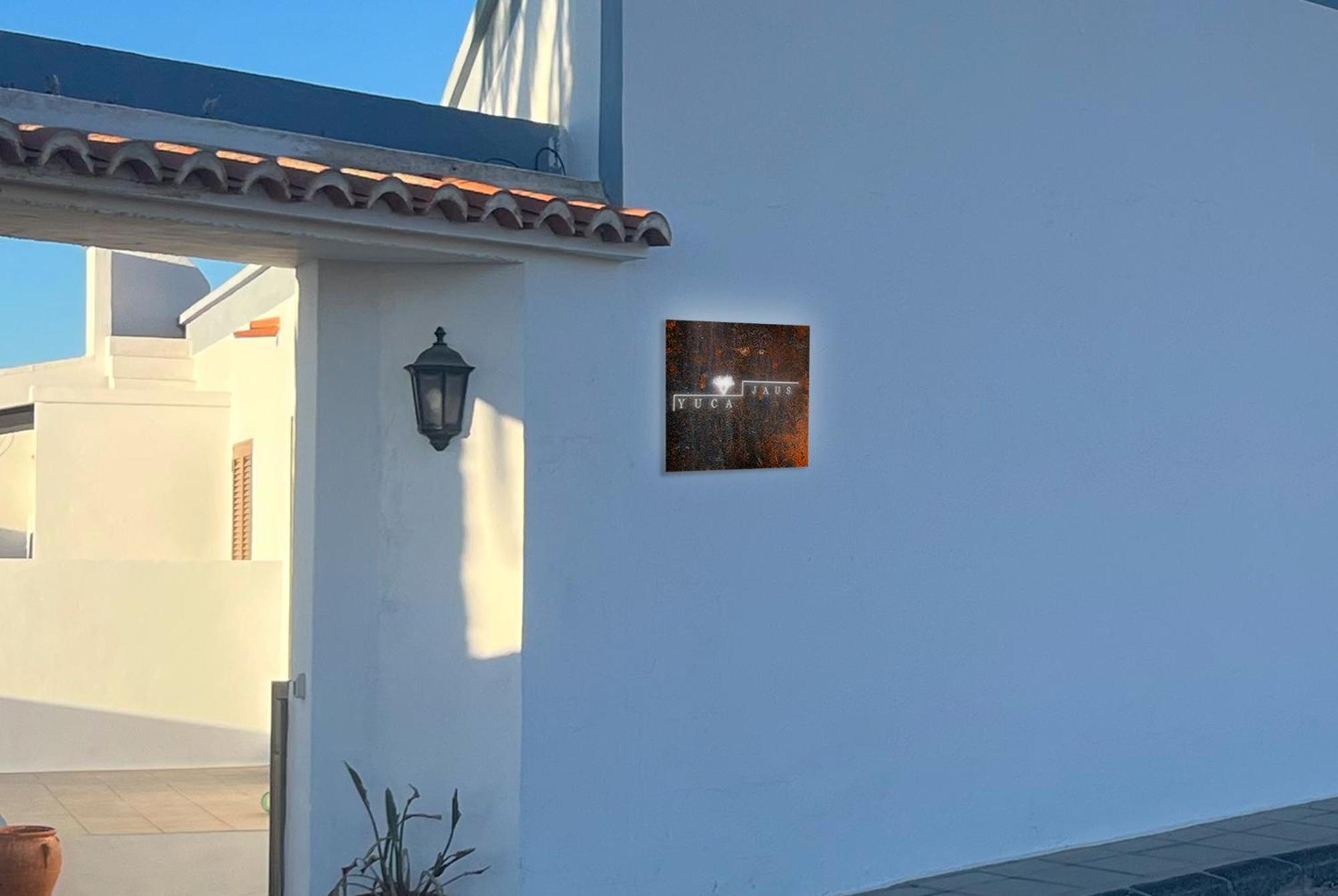Yucajaus Villa Teguise  Bilik gambar